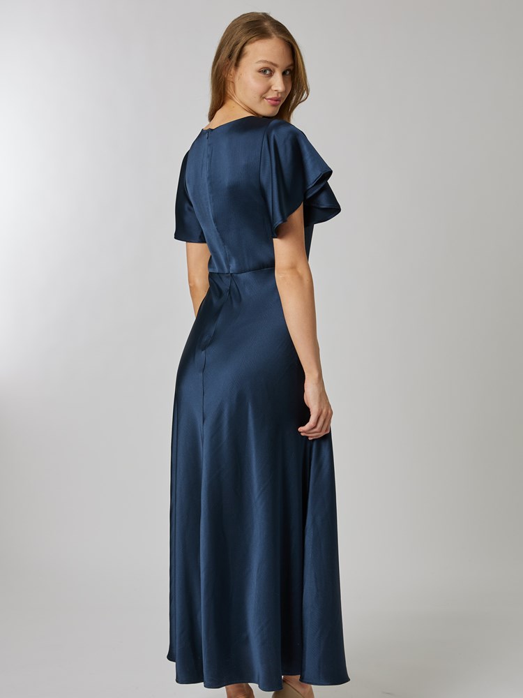 Augustine kjole 7252422_EM6-RICCO VERO-S24-Modell-Back_chn=vic_9307_Augustine kjole EM6_Augustine kjole EM6 7252422.jpg_Back||Back
