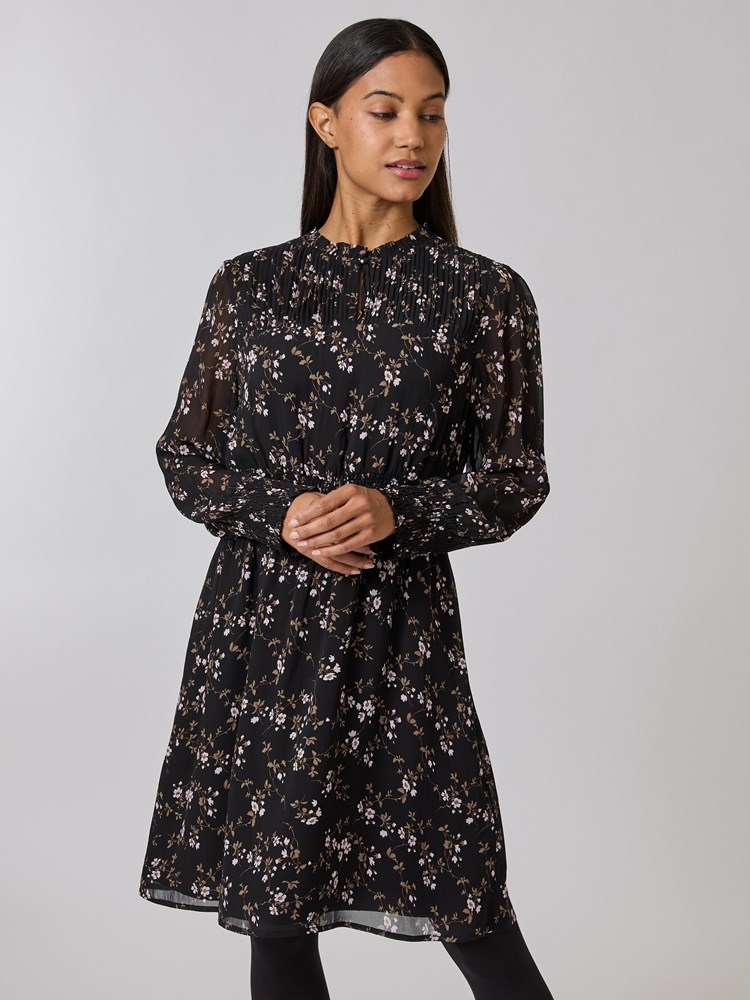 Malina Dress 7252785_CAB-RICCO VERO-A24-details_chn=vic_5498_Malina Dress CAB_Malina Dress CAB 7252785.jpg_