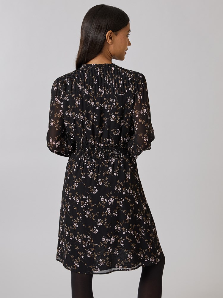 Malina Dress 7252785_CAB-RICCO VERO-A24-Modell-Back_chn=vic_1670_Malina Dress CAB_Malina Dress CAB 7252785.jpg_Back||Back