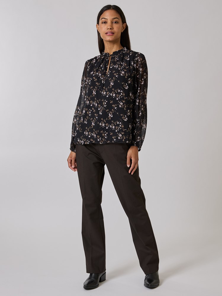 Raye bluse 7252787_CAB-RICCO VERO-A24-details_chn=vic_8615_Raye bluse CAB_Raye bluse CAB 7252787.jpg_