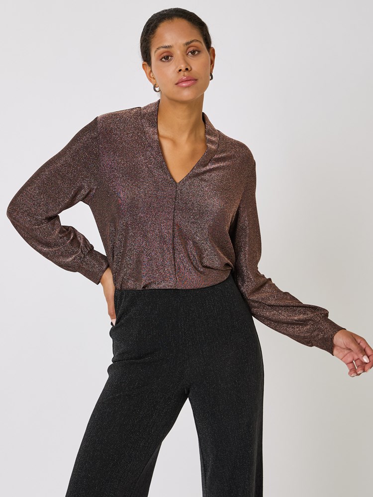 Rob Top 7252868_AGC-RICCO VERO-W24-Modell-Front_chn=vic_6082_Rob Top AGC_Rob Top AGC 7252868.jpg_Front||Front
