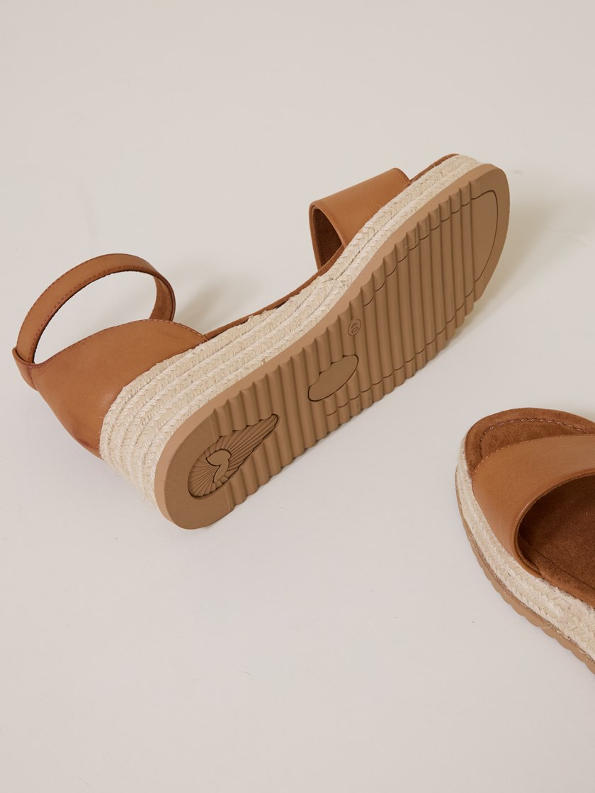 7252940 AHR 7252940_Jean Paul_Milly Sandal_S25 (4)_Milly Sandal AHR_Milly Sandal AHR 7252940.jpg_