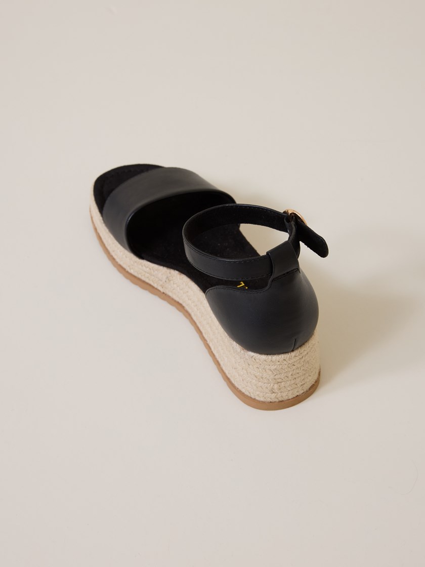 7252940 CAB 7252940_Jean Paul_Milly Sandal_S25 (8)_Milly Sandal CAB_Milly Sandal CAB 7252940.jpg_