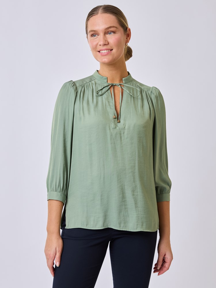 Amy bluse 7253034_GMC-RICCO VERO-S25-Modell-Front_chn=vic_6793_Amy bluse GMC_Amy bluse GMC 7253034.jpg_Front||Front