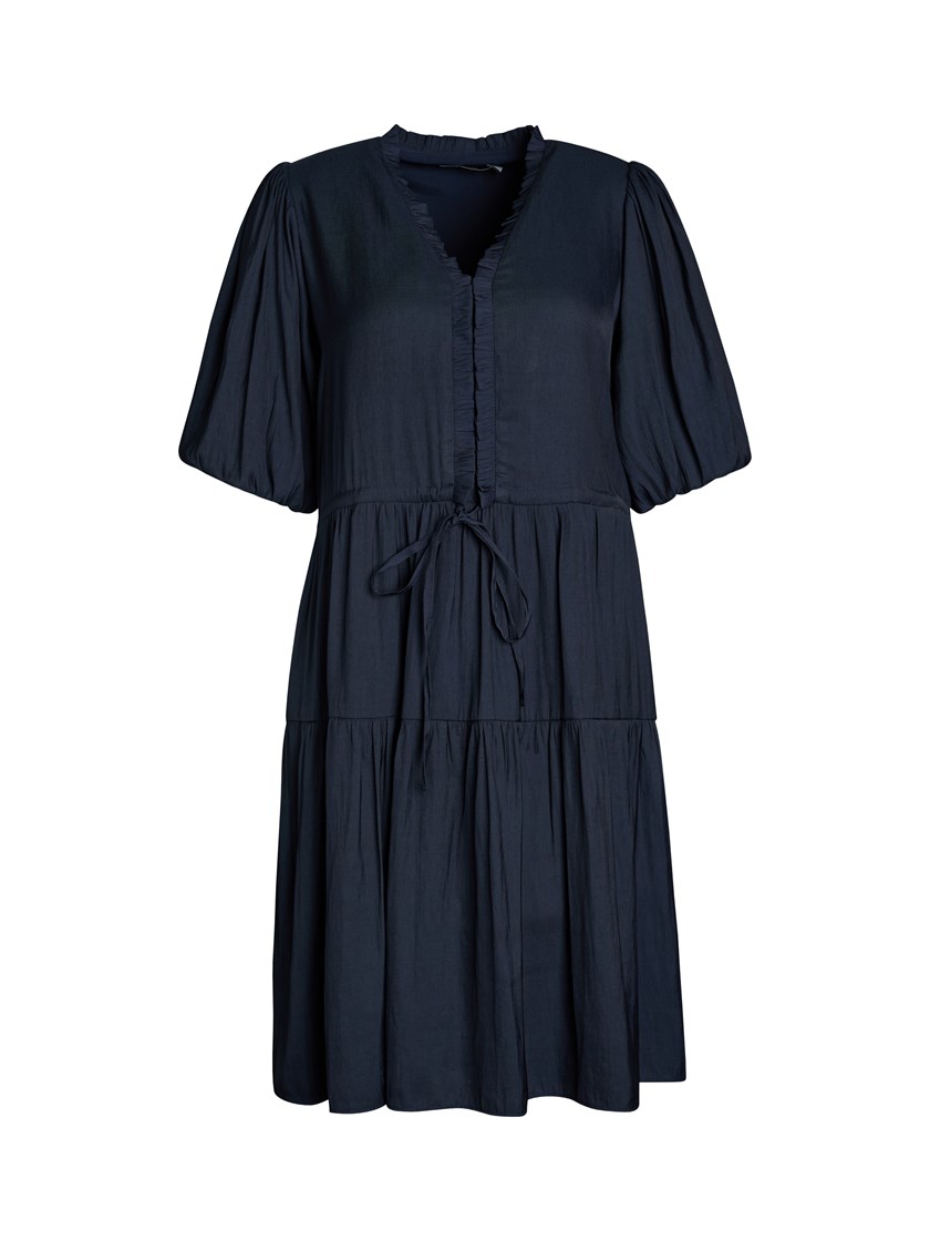 7253039 EM1 7253039_EM1-RICCO VERO-S25-Front_7536_Sandy kjole EM1_Sandy Dress.jpg_Front||Front