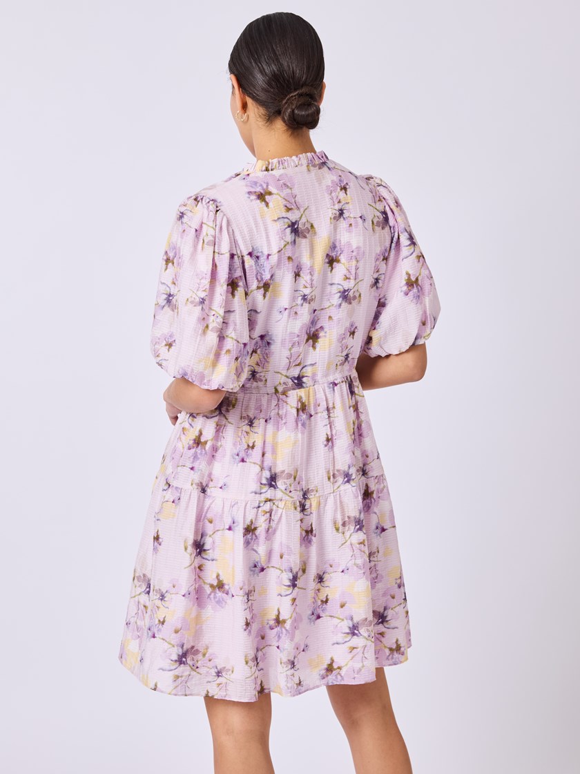 7253089 MIM 7253089_MIM-RICCO VERO-H25-Modell-Front_chn=vic_7940_Sandy kjole MIM.jpg_Front||Front