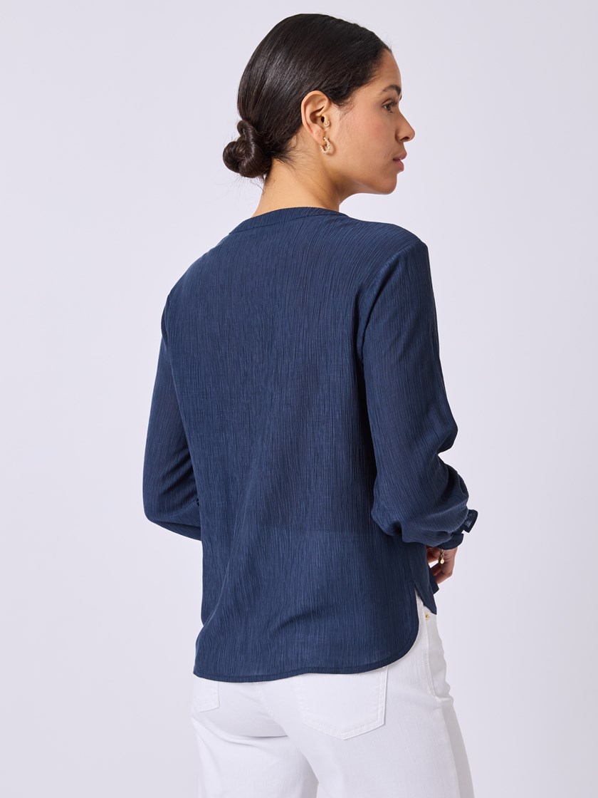 7253091 EM1 7253091_EM1-RICCO VERO-S25-Modell-Front_chn=vic_9379_Marna bluse EM1.jpg_Front||Front