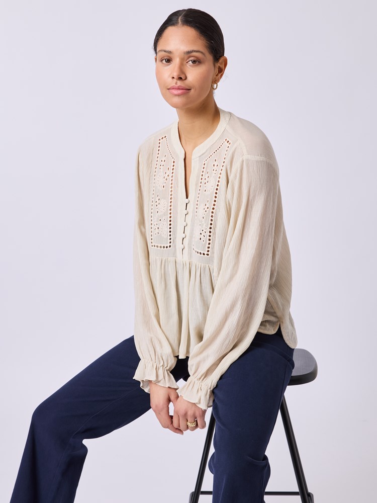 Marna bluse 7253091_O79-RICCO VERO-S25-details_chn=vic_6976_Marna bluse O79_Marna bluse O79 7253091.jpg_