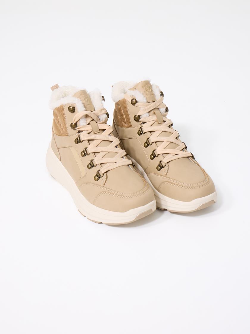 Colline Vintersko ADE