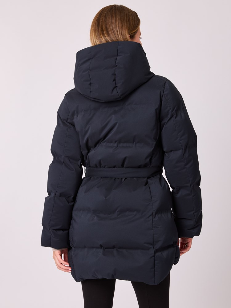 Flurry Jacket 7253487_EM6-RICCO VERO-A25-Front_6586.jpg_Front