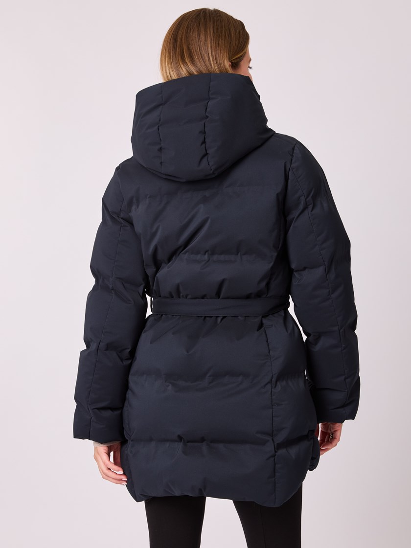 7253487 EM6 7253487_EM6-RICCO VERO-A25-Front_6586_Flurry Jacket EM6 7253487.jpg_Front