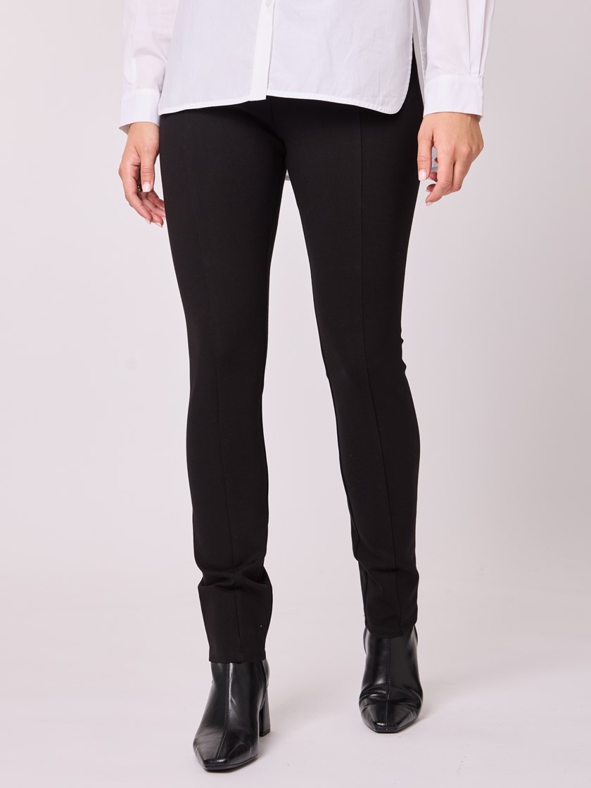 7253490 ID2 7253490_ID2-RICCO VERO-A25-Front_7252_Celine Tights ID2.jpg_Front