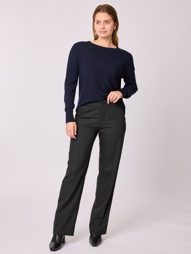 Mela Sweater 7253492_EM6-RICCO VERO-A25-Front_4786_Mela Sweater EM6.jpg_Front