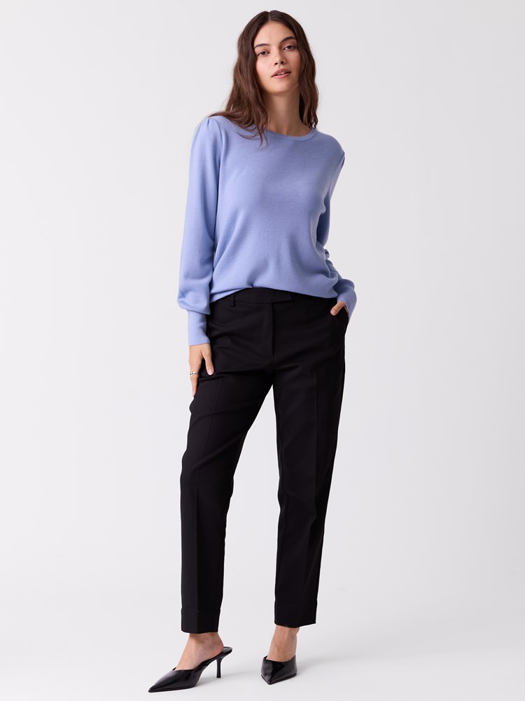 Mela Sweater 7253492_EN3-RICCO VERO-S26-Modell-Front_chn=vic_7730_Mela Sweater EN3_Mela Sweater EN3 7253492.jpg_