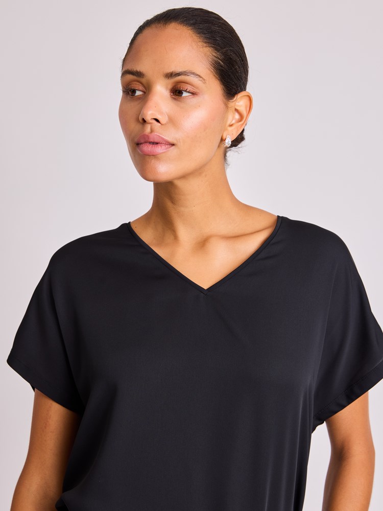 Ivy Tee Shirt 7253530_ID2-RICCO VERO-NOS-Front_2628.jpg_Front||Front