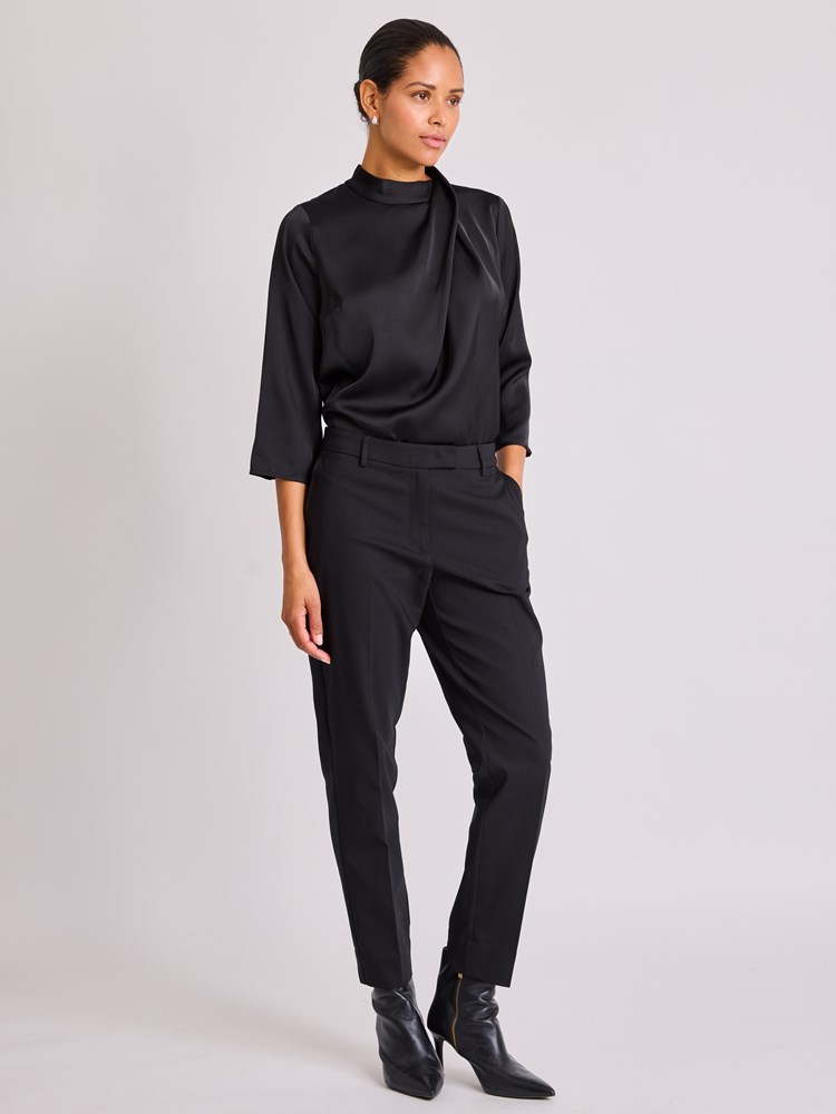 Noel Topp 7253533_ID2-RICCO VERO-W25-Front_7550_Noel Topp_Noel Topp ID2.jpg_Front||Front