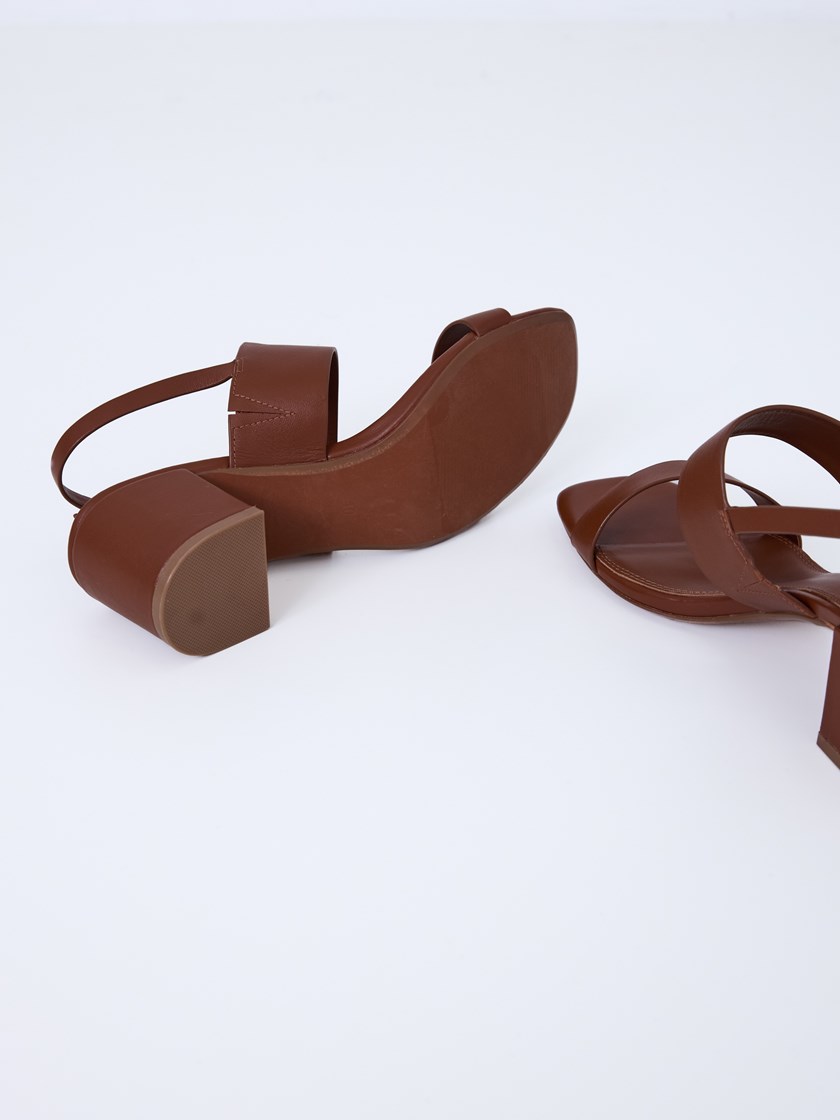 7253616 AHR 7253616_AHR_Jean Paul_Nice Pensko_S26 (4)_Nice Pensko AHR.jpg_