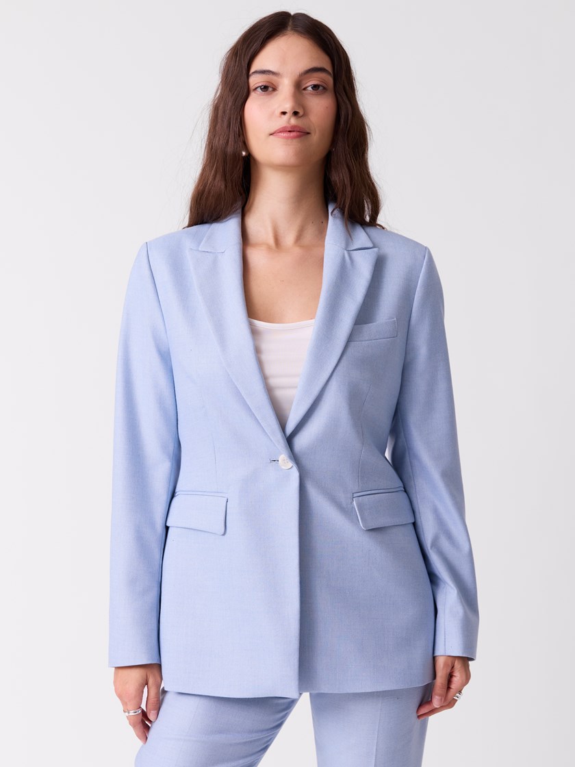 7253704 EN3 7253704_EN3-RICCO VERO-S26-Modell-Front_chn=vic_605_Beth Blazer EN3_Beth Blazer EN3 7253704.jpg_