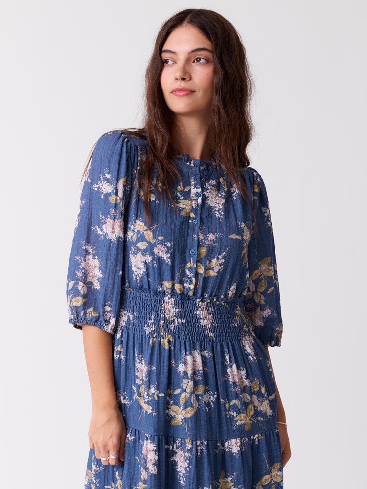 Prarie Dress 7253710_EM4-RICCO VERO-S26-Modell-Front_chn=vic_4908_Prarie Dress EM4_Prarie Dress EM4 7253710.jpg_