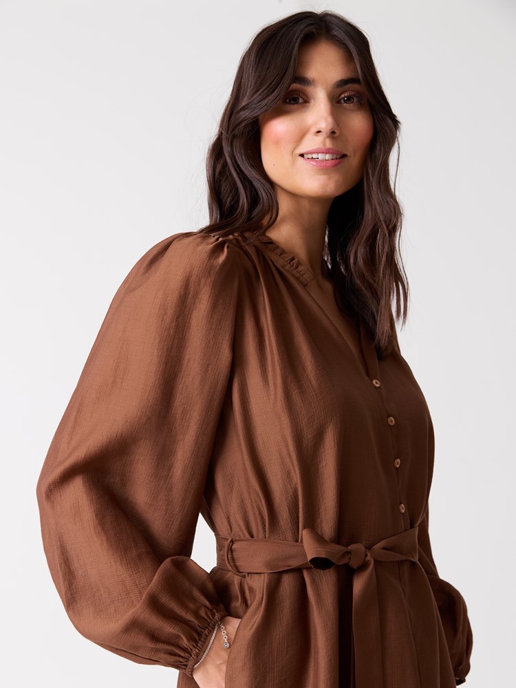 Bexley Dress 7253748_AFD-RICCO VERO-H26-Modell-Front_chn=vic_8417_Bexley Dress AFD 7253748.jpg_Front||Front