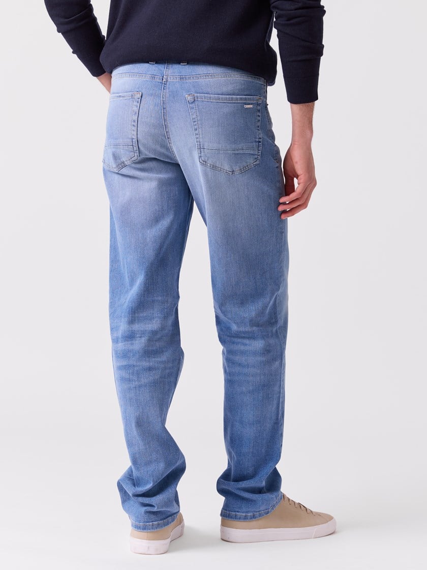 7253797 EOV 7253797_EOV-MAC-NOS-Modell-Front_chn=vic_268_Rick EOV.jpg_Front||Front
