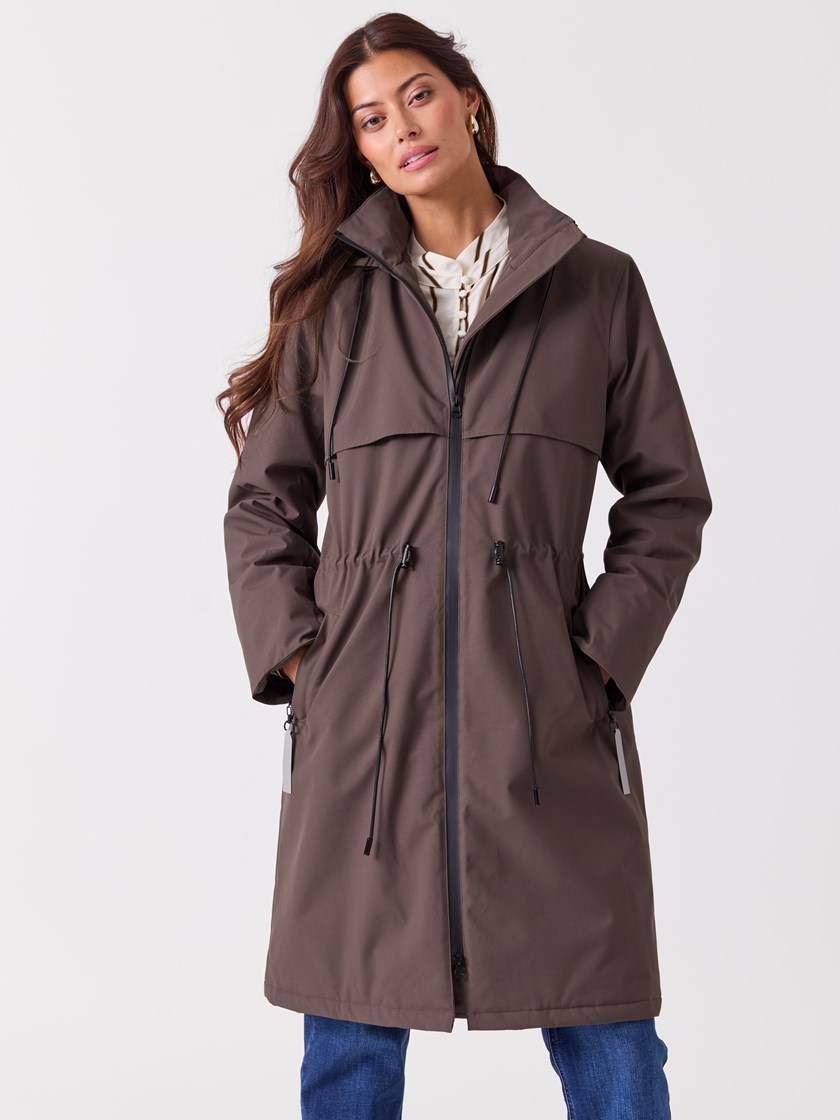 7253941 AIU 7253941_AIU-RICCO VERO-A26-Modell-Front_chn=vic_615_Crew Parkas AIU.jpg_Front||Front