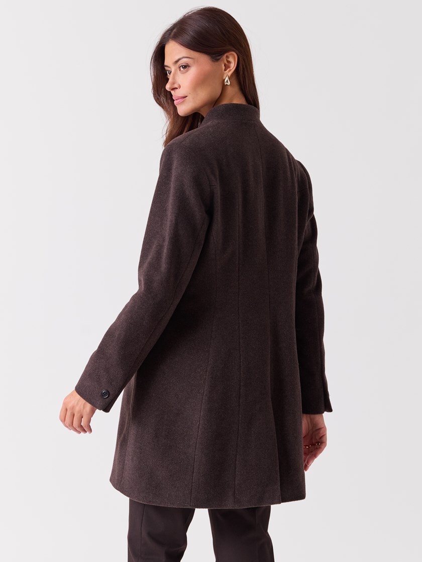 7253947 AIU 7253947_AIU-RICCO VERO-A26-Modell-Front_chn=vic_4736_Cashet Winter Coat AIU.jpg_Front||Front