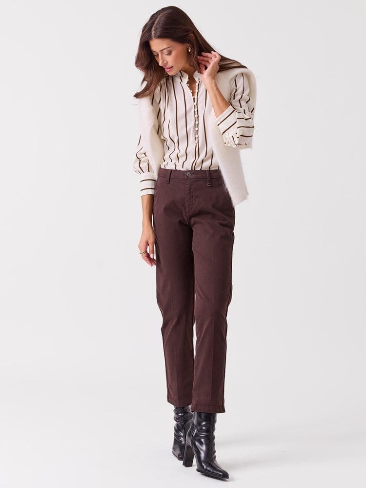 Chino Turn Up 7253961_AIU-MAC-A26-Modell-Front_chn=vic_3249_Chino Turn Up AIU.jpg_Front||Front
