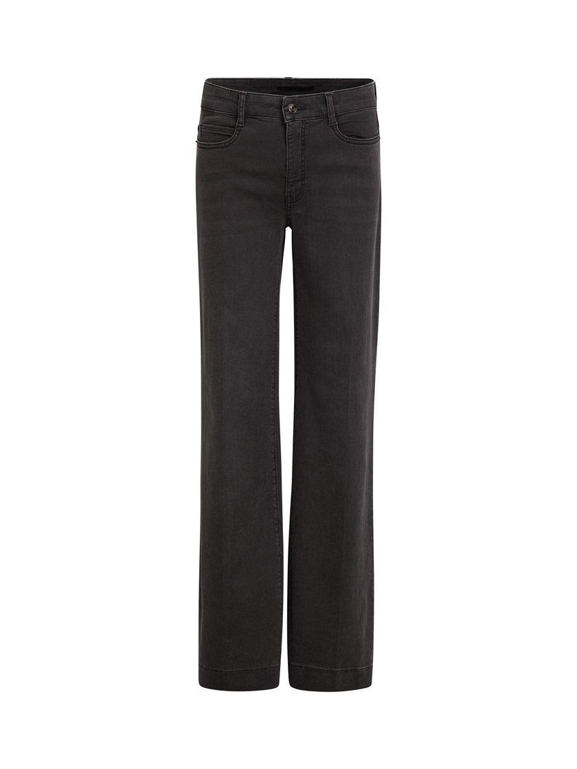 7253963 AIU 7253963_AIU-MAC-A26-Modell-Front_chn=vic_1666_Wide AIU.jpg_Front||Front
