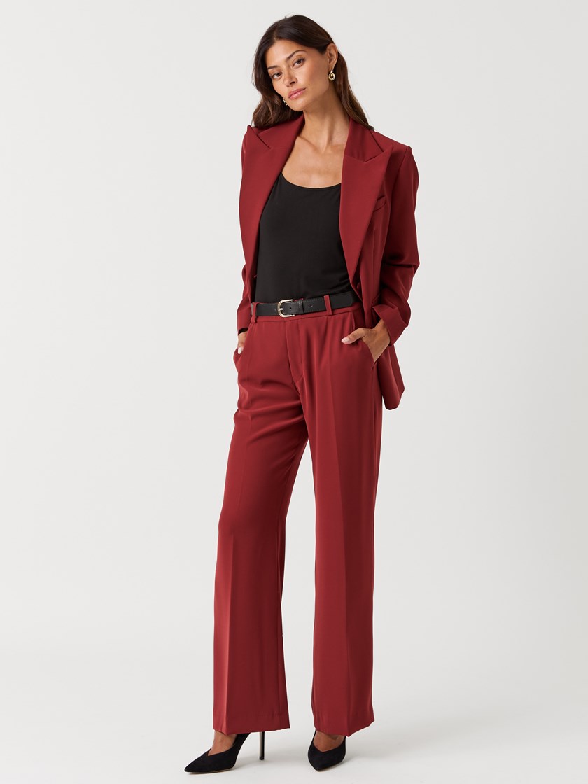 7254012 K4Z 7254012_K4Z-RICCO VERO-W26-Modell-Front_chn=vic_7424_Alexia Trouser K4Z.jpg_Front||Front