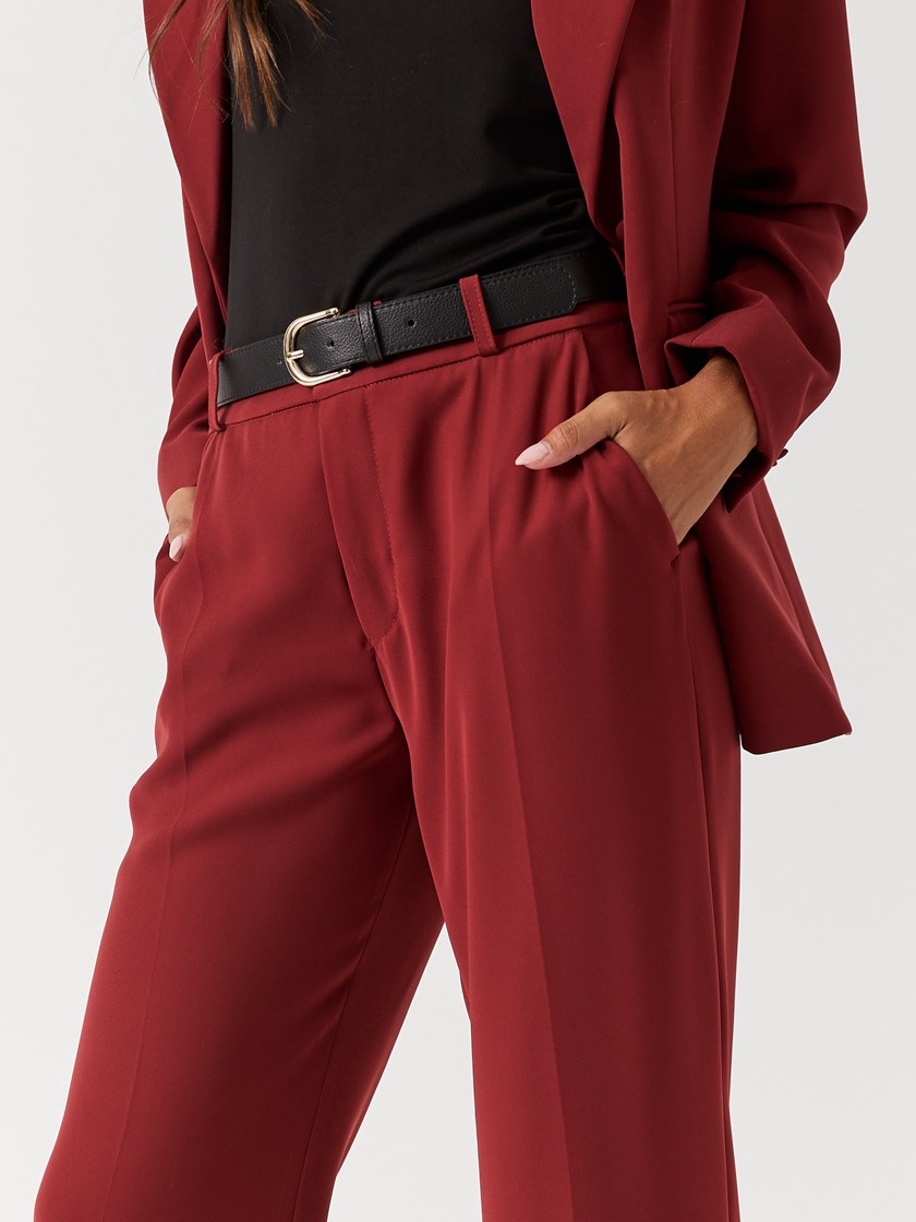7254012 K4Z 7254012_K4Z-RICCO VERO-W26-Modell-Front_chn=vic_7652_Alexia Trouser K4Z.jpg_Front||Front
