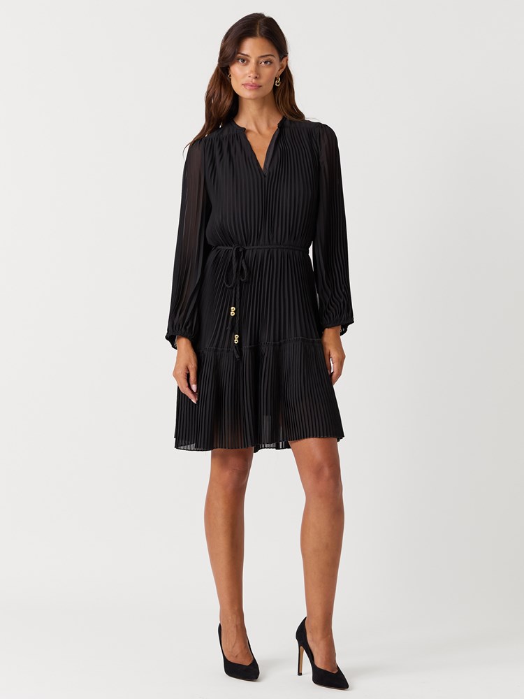 Willow Dress 7254017_ID2-RICCO VERO-W26-Modell-Front_chn=vic_4272_Willow Dress ID2.jpg_Front||Front