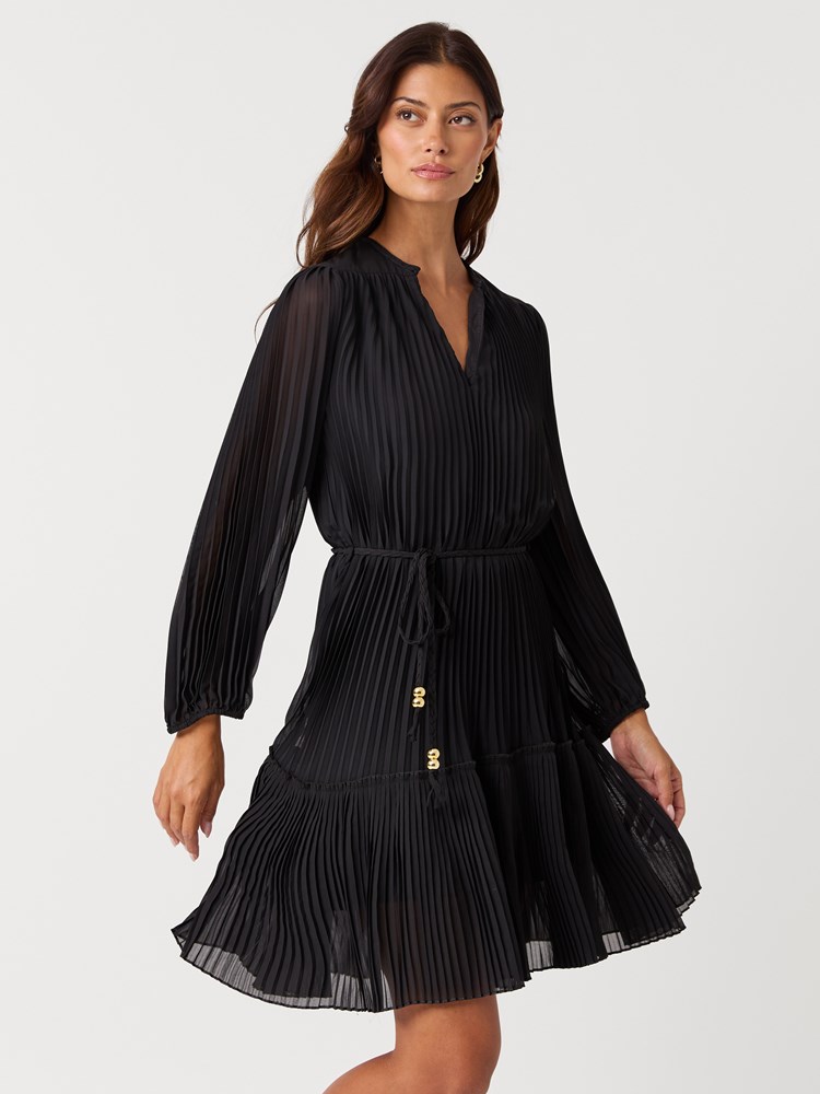 Willow Dress 7254017_ID2-RICCO VERO-W26-Modell-Front_chn=vic_4881_Willow Dress ID2.jpg_Front||Front
