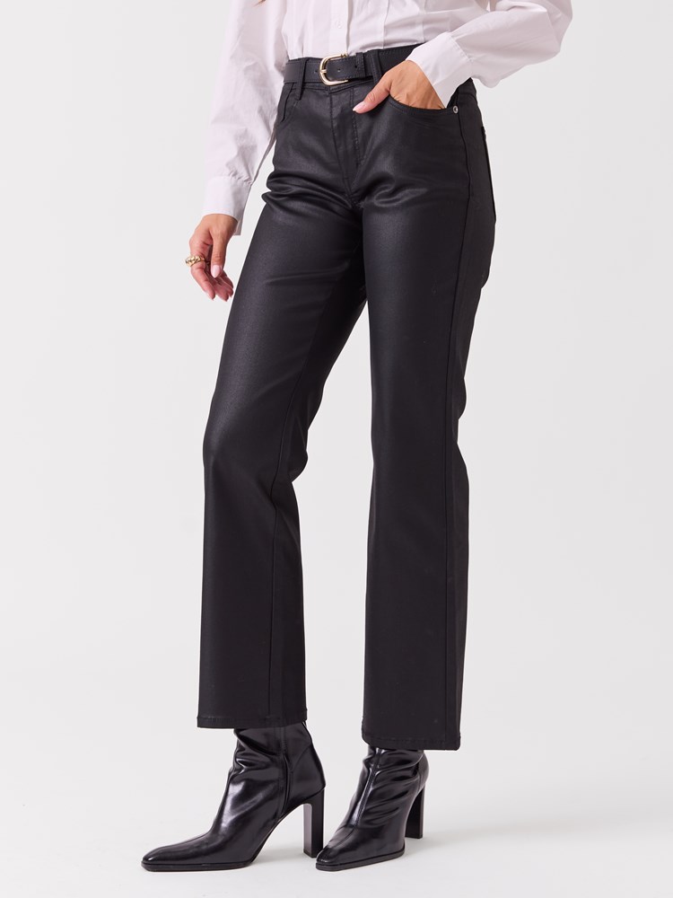 Laura 7254018_ID2-MAC-W26-Modell-Front_chn=vic_4609_Laura ID2.jpg_Front||Front
