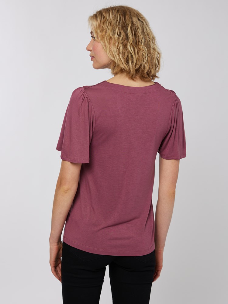 Milly topp 7500035_MSL-MELL-A22-Modell-Front_chn=vic_4028_Milly topp MSL 7500035.jpg_Front||Front