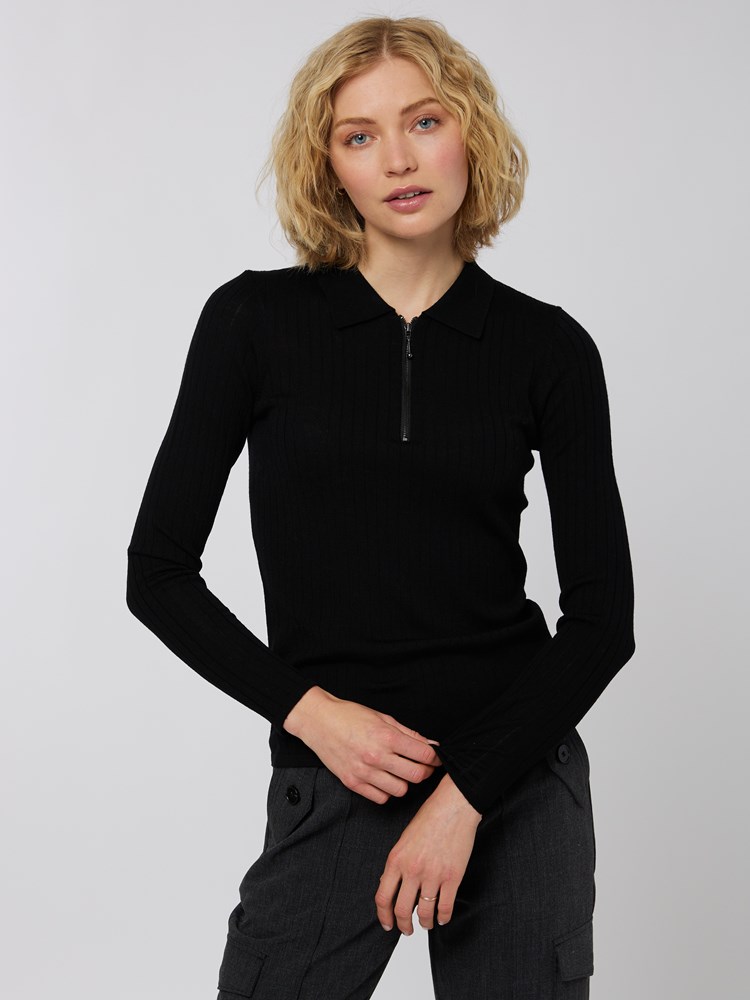 Micah zip genser 7500049_CAB-BLU-A22-Modell-Front_chn=vic_7338_Micah zip genser CAB 7500049.jpg_Front||Front