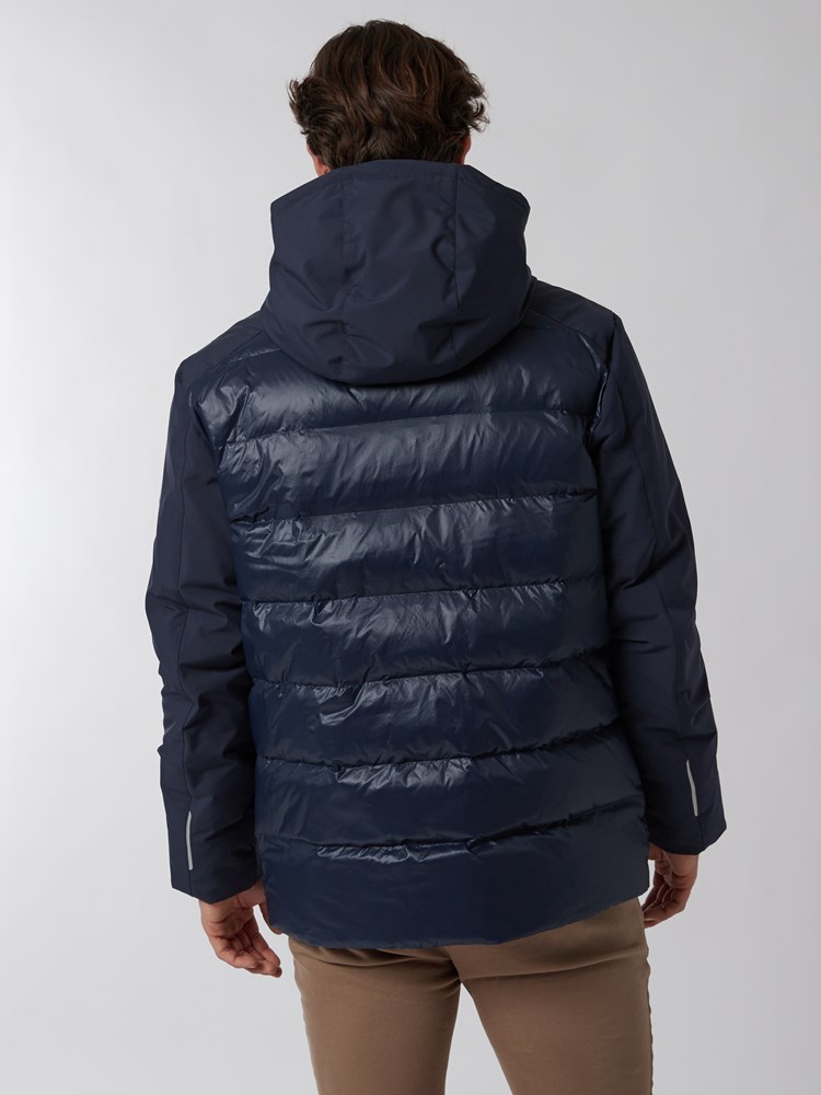 Meribel dunjakke 7500132_EM6-JEANPAUL-A22-Modell-Back_2372.jpg_Back||Back