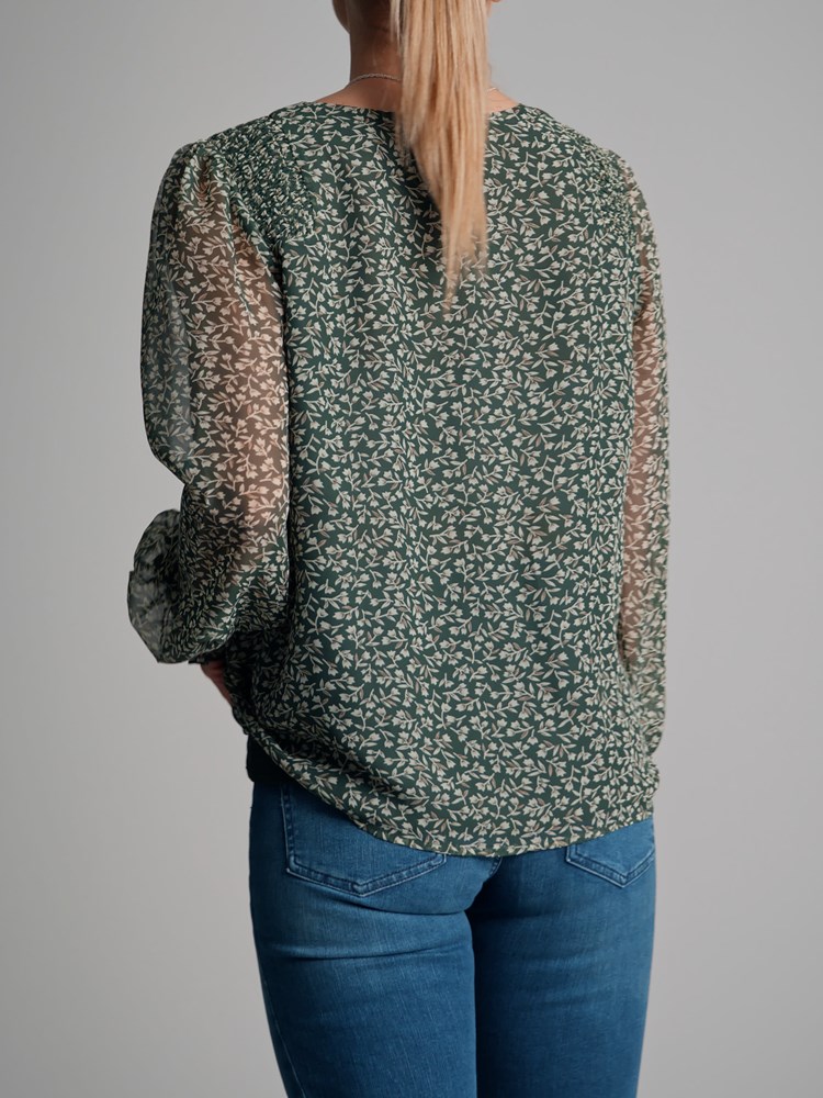 Lucette mønstret  bluse 7500203_GUJ-VAVITE-A22-Modell-Back_chn=match_9689_Lucette mønstret  bluse GUJ_Lucette mønstret  bluse GUJ 7500203.jpg_Back||Back