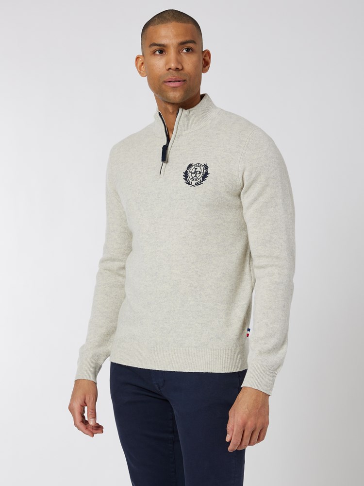 Lucien genser 7500335_I3O-JEANPAUL-W22-Modell-Front_8171_Lucien genser I3O.jpg_Front||Front