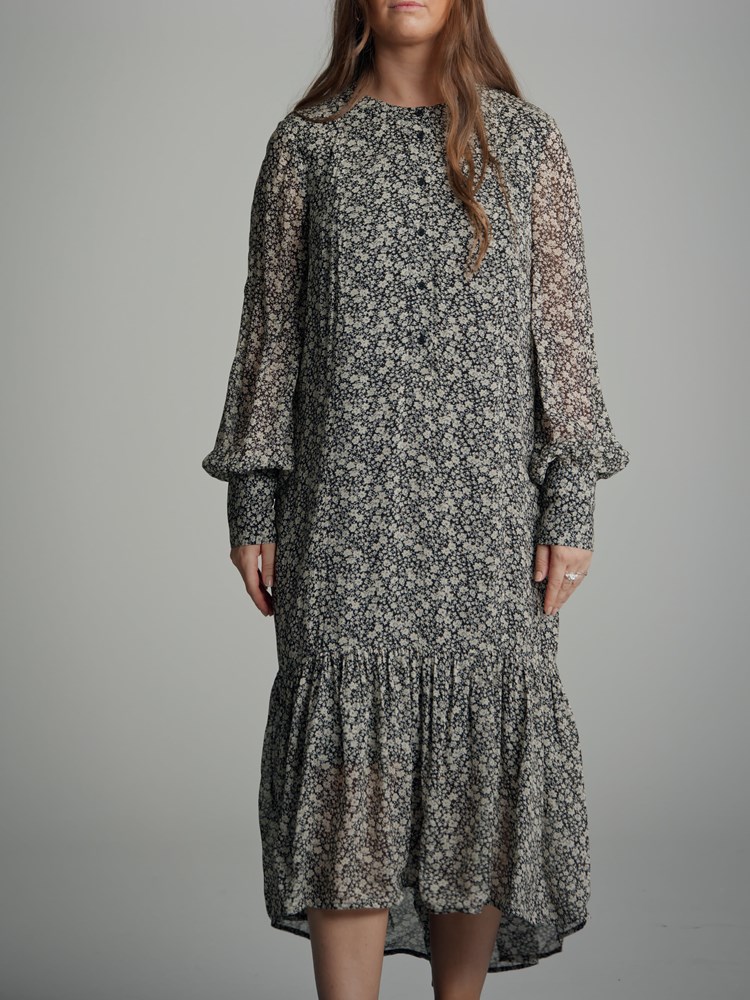 Clara blomsterprintet kjole 7500453_AIN-DONNA-A22-Modell-Front_chn=match_9259_Clara blomsterprintet kjole AIN_Clara blomsterprintet kjole AIN 7500453.jpg_Front||Front