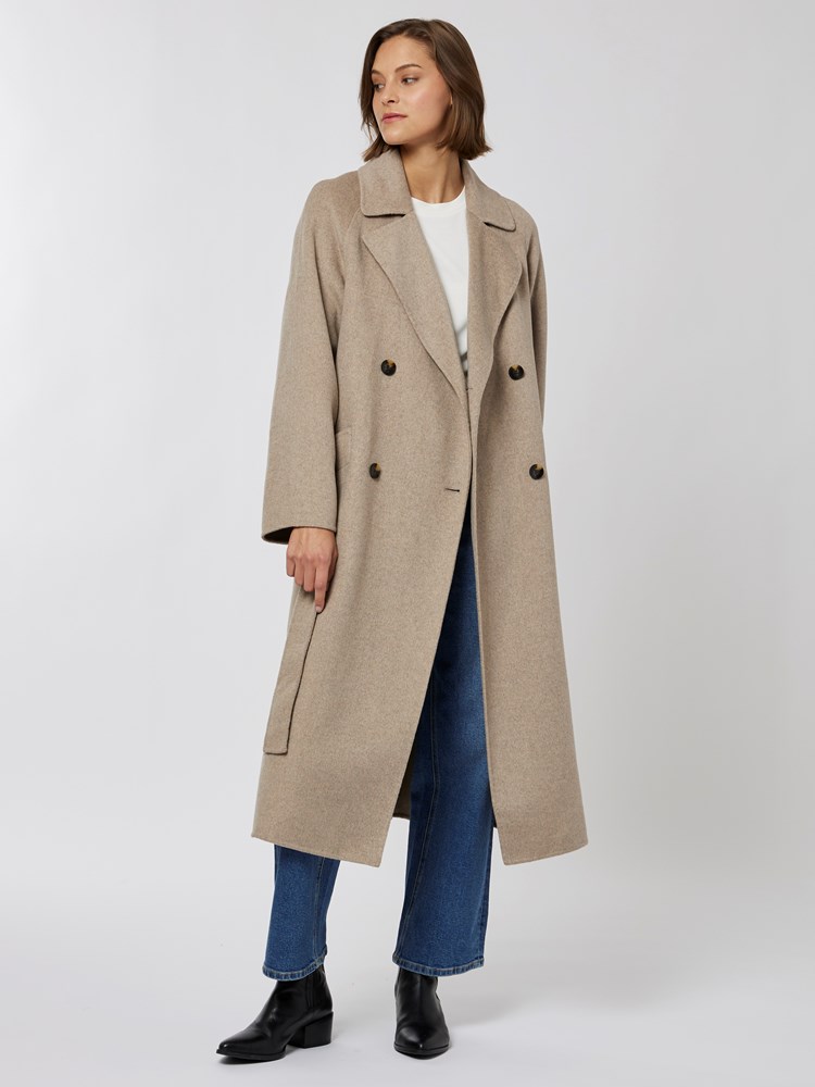 Aida kåpe 7500474_AO9-DONNA-A22-Modell-Front_chn=vic_9442_Aida kåpe AO9_Aida kåpe AO9 7500474.jpg_Front||Front