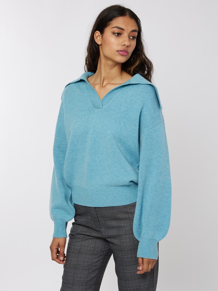 Stormy polo genser 7500504_EBI-BLU-A22-Modell-Front_chn=vic_2430_Stormy polo genser EBI 7500504.jpg_Front||Front