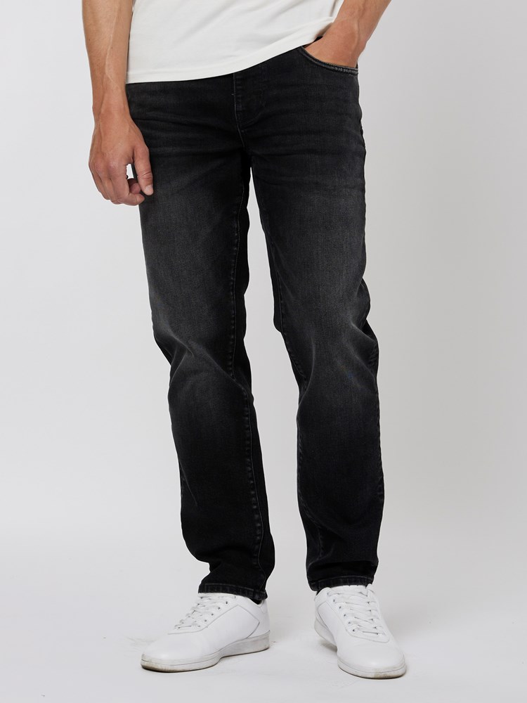 Regular Ralph blk blk comfort 7500756_D06-HENRYCHOICE-A22-Modell-Front_chn=vic_9753_Regular Ralph blk blk comfort D06.jpg_Front||Front