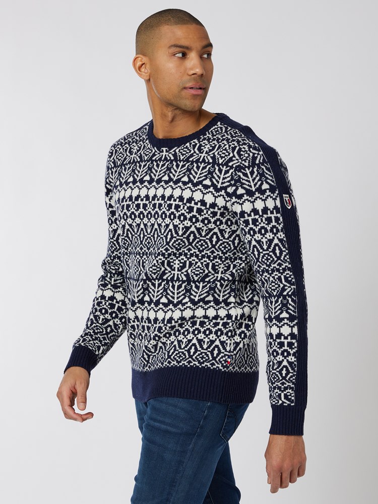 Alpe d`Huez genser 7500788_EM6-JEANPAUL-W22-Modell-Front_8772_Alpe d`Huez genser EM6.jpg_Front||Front