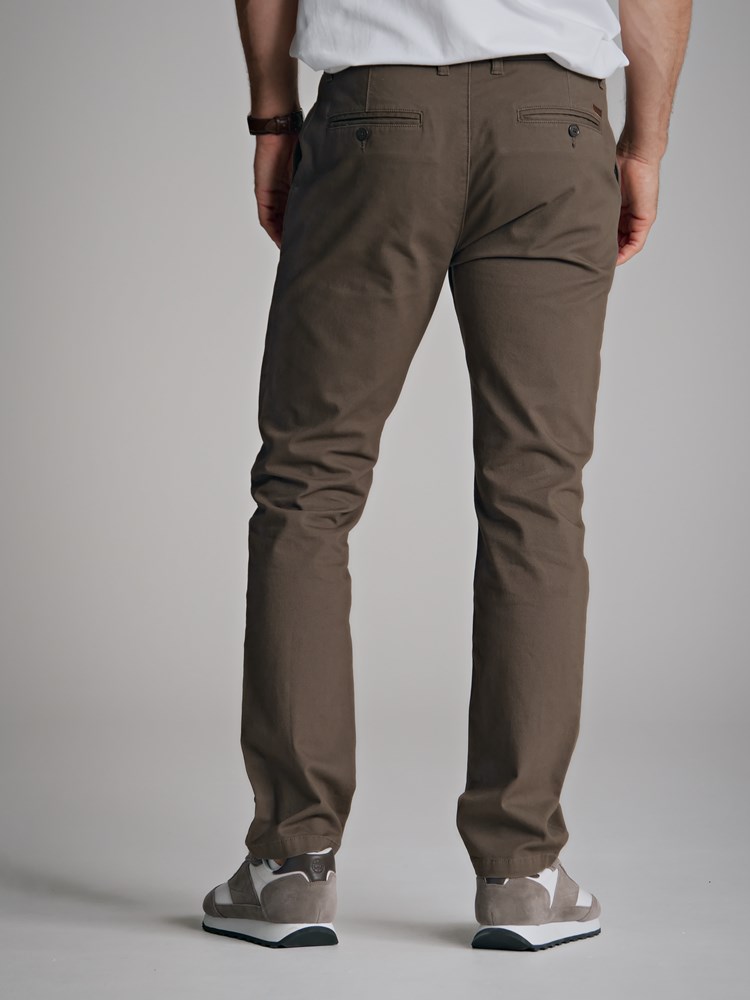 Christer struktur chinos 7500842_AII-Redord-A22-Modell-Back_Christer struktur chinos AII.jpg_Back||Back
