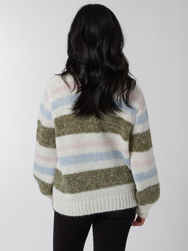 Samosa stripet genser 7500860_O79-JEANPAUL-A22-Modell-Front_2580_Samosa stripet genser O79_Samosa stripet genser O79 7500860.jpg_Front||Front