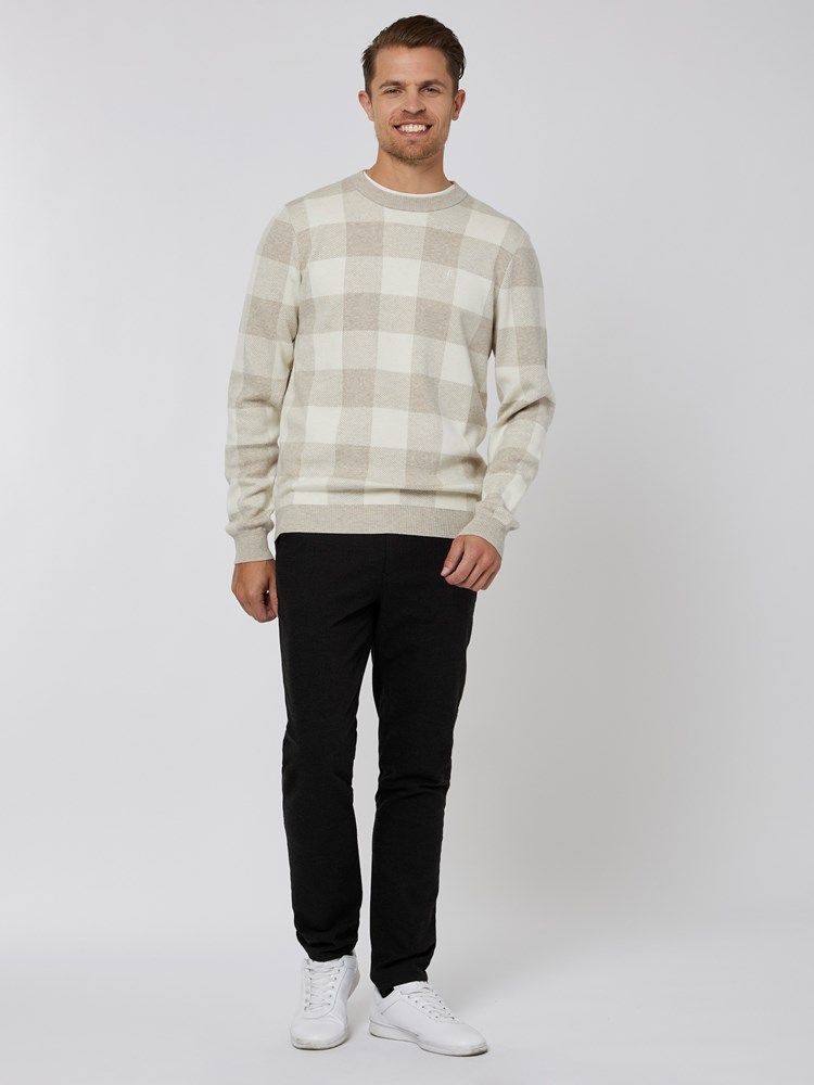 Harry strikkegenser 7501060_O62-MRCAPUCHIN-A22-Modell-Front_chn=vic_857_Harry strikkegenser O62.jpg_Front||Front
