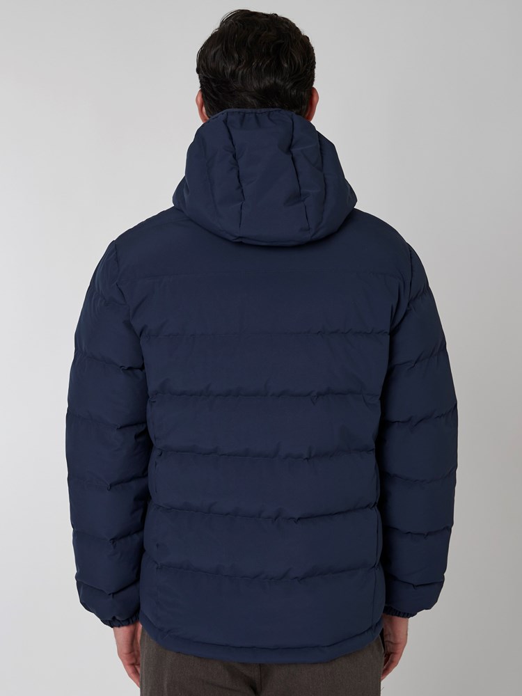 Philip down jakke 7501065_C29-MRCAPUCHIN-A22-Modell-Back_chn=boys_3316_Philip down jakke C29.jpg_Back||Back