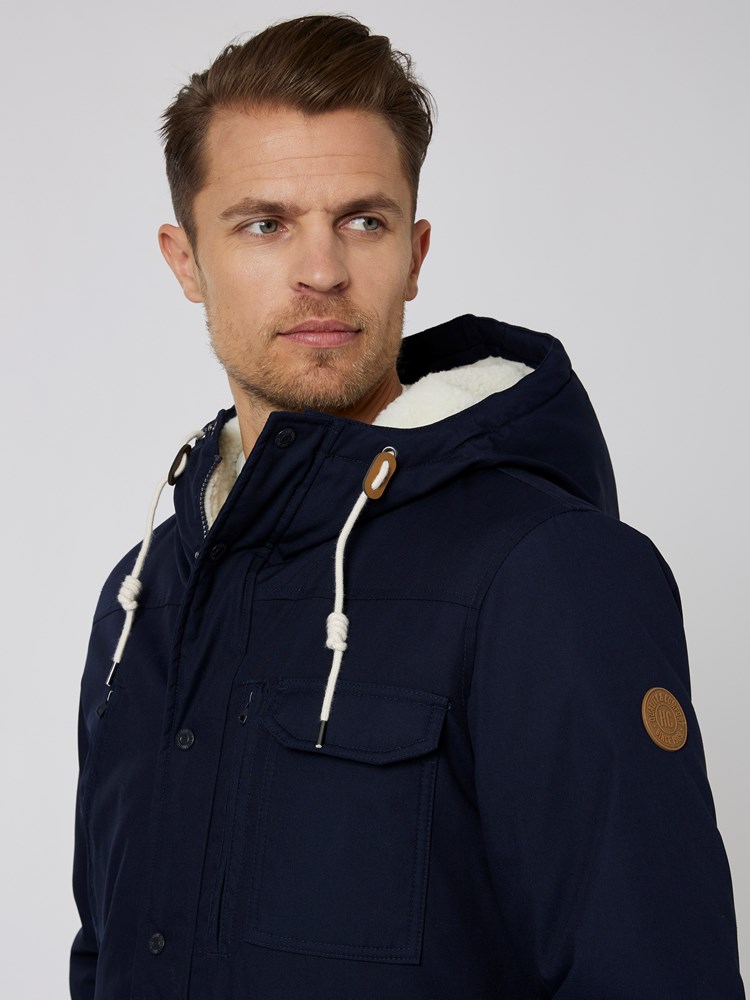 Origins jacket 7501078_EM1-HENRYCHOICE-A22-Modell-Front_chn=vic_836_Origins jacket EM1.jpg_Front||Front