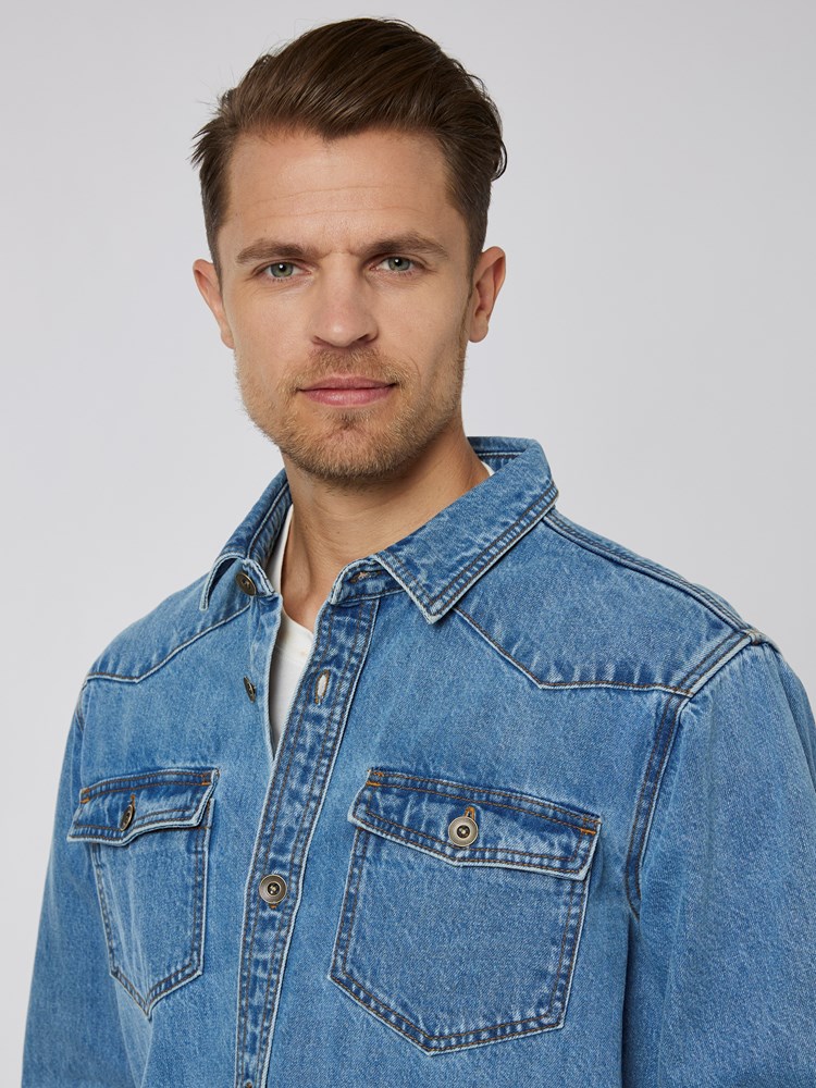 Wayne overshirt 7501110_D03-HENRYCHOICE-A22-Modell-Front_chn=vic_1175_Wayne overshirt D03.jpg_Front||Front